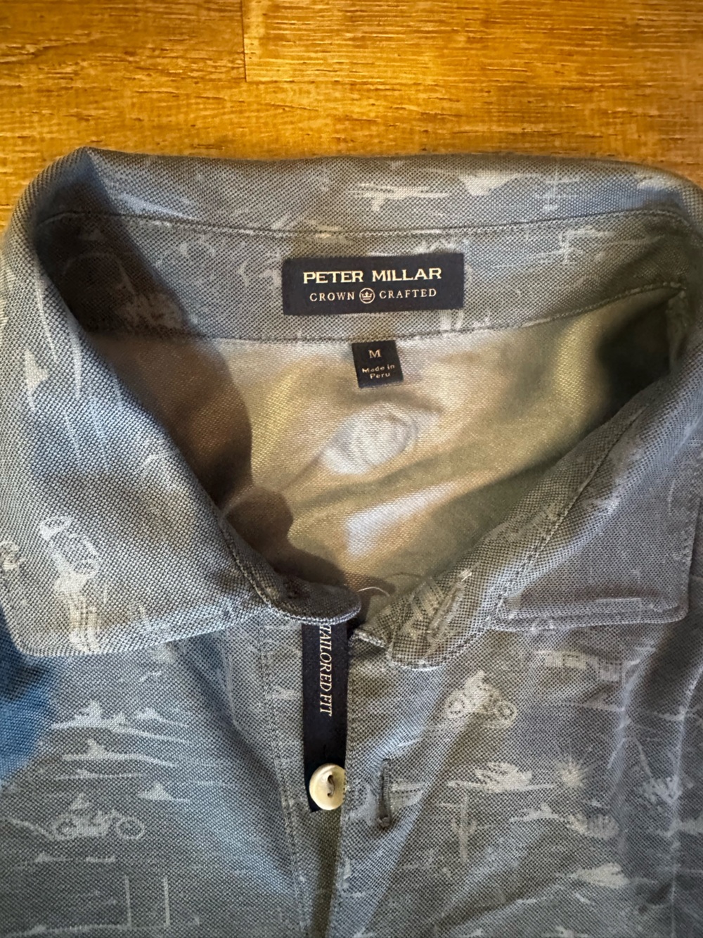 Peter Millar - Men’s Polo - NWOT - Tailored Size Medium - Picture 2 of 4